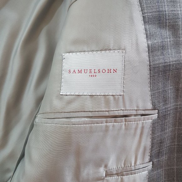 Samuelsohn -Men's Suits - 44 Reg - $525 Each - Picture 3 of 12